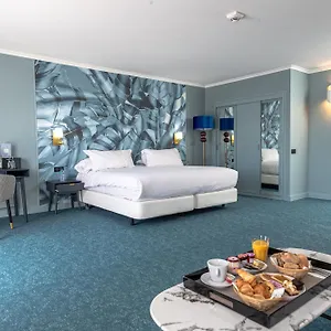 Hotel Palace**** ****